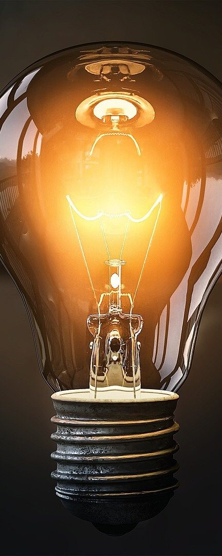 cropped-light-bulb-g412bd83d7_1920-3.jpg